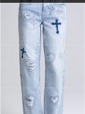 Unlisted Items day 2 of 30 Denim and Bottoms❤️